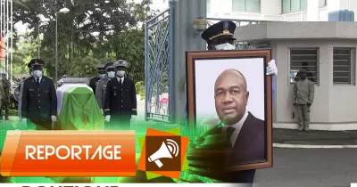 obseques-de-sidiki-diakite-la-nation-lui-rend-hommage