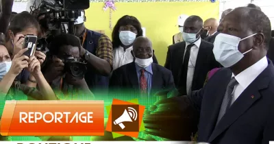 presidentielle-2020-le-candidat-alassane-ouattara-remplit-son-devoir-civique-au-lycee-sainte-marie-a-cocody