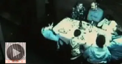 un-diner-qui-ne-se-deroule-pas-comme-prevu