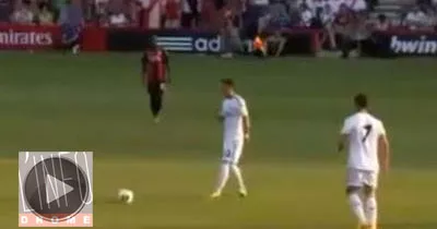 cristiano-ronaldo-casse-le-bras-d-un-enfant