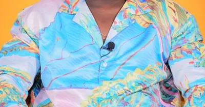 oskane-dokui-un-jeune-homme-qui-par-la-force-des-choses-a-du-se-metamorphoser-en-zagba-le-requin