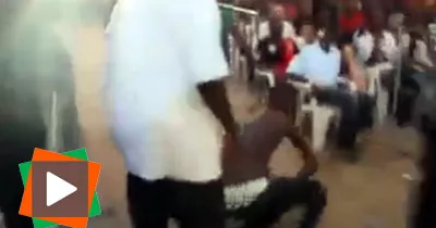 coupe-decale-un-danseur-tombe-en-plein-spectacle-suite-a-des-jeux-d-acrobatie