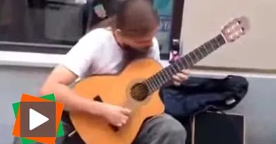 parfois-les-plus-grand-musiciens-sont-dans-la-rue