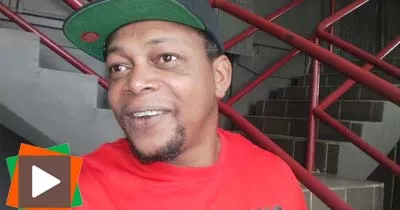 digbeu-cravate-prof-de-foot-sur-canal-regle-le-probleme-des-elephants