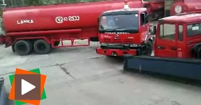 faire-demi-tour-dans-un-espace-etroit-avec-un-camion-citerne