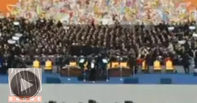 psy-met-le-feu-lors-de-l-investiture-de-park-geun-hye