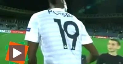 paul-pogba-humilie-par-un-fan-apres-le-match-france-vs-armenie